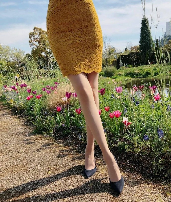 高跟美腿美女图片 乖别害羞把腿张开宝贝