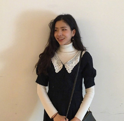 黑色特有的小性感清纯美女图片