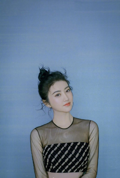 中国美女图片 女明星景甜薄纱长裙典雅精致图片