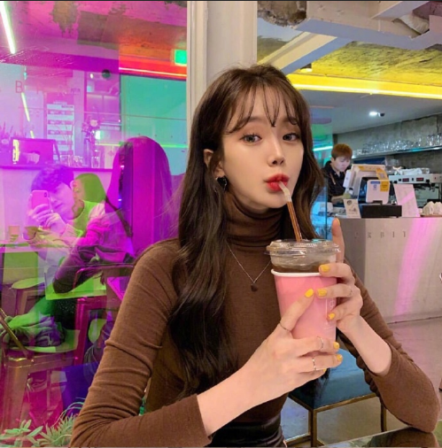 拍照姿势 不会拍照的小仙女们学起来拍照pose