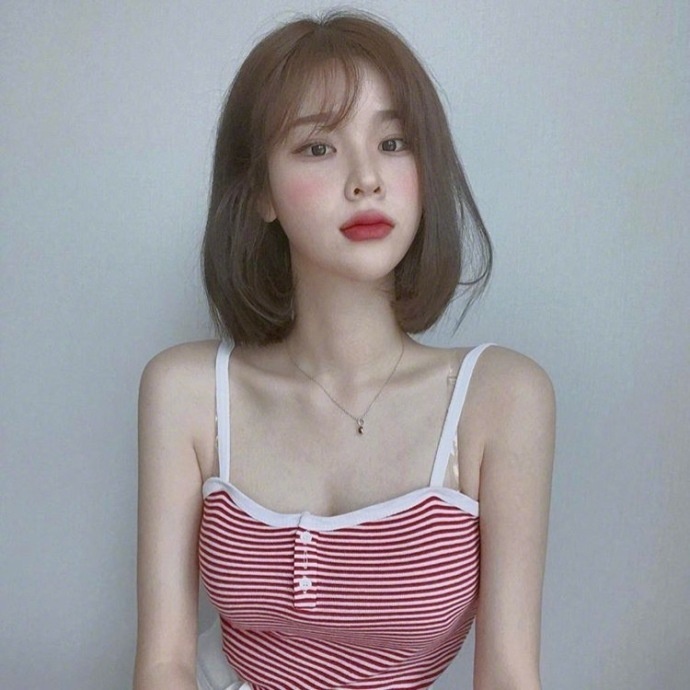 2019最新女生短发发型图片