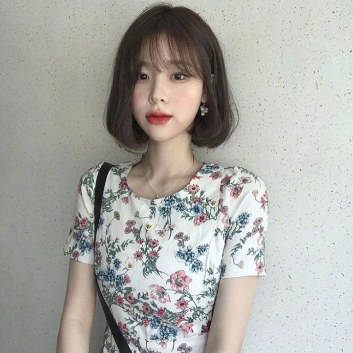 2019最新女生短发发型图片