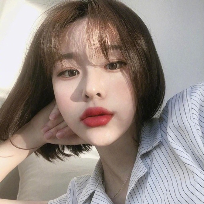 2019最新女生短发发型图片