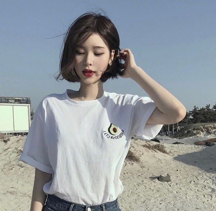 2019最新女生短发发型图片