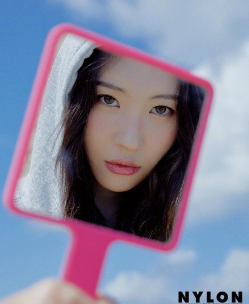 韩国女明星宣美《NYLON》图片 韩国美女图片