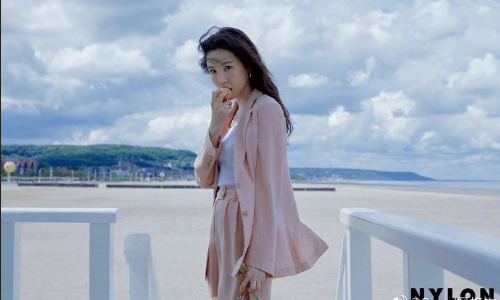 韩国女明星宣美《NYLON》图片 韩国美女图片