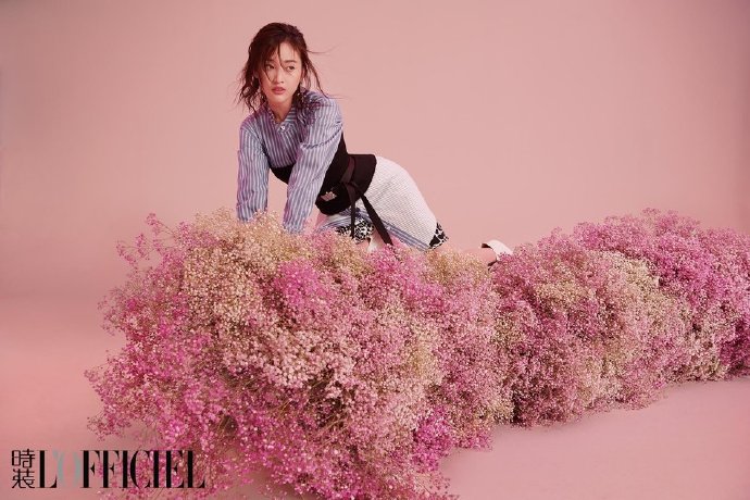 内地女明星吴宣仪《时装LOFFICIEL》封面大片 中国