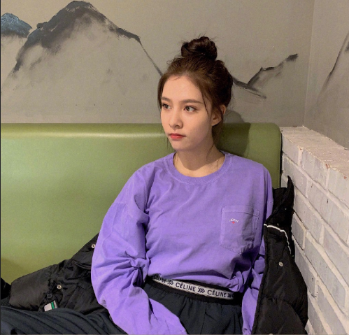 韩国美女图片 会穿又会拍的宋妍霏图片