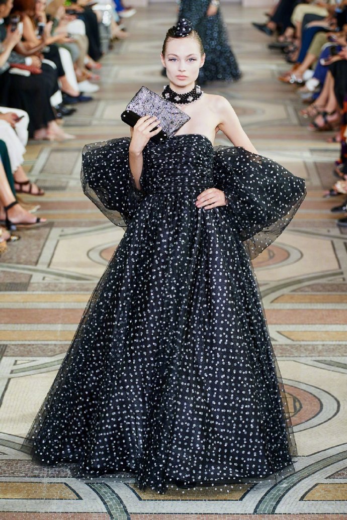 Armani Privé 2019秋冬高定礼服图片