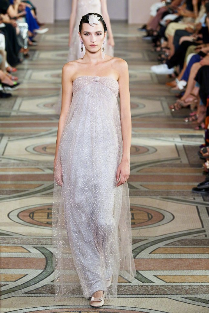 Armani Privé 2019秋冬高定礼服图片