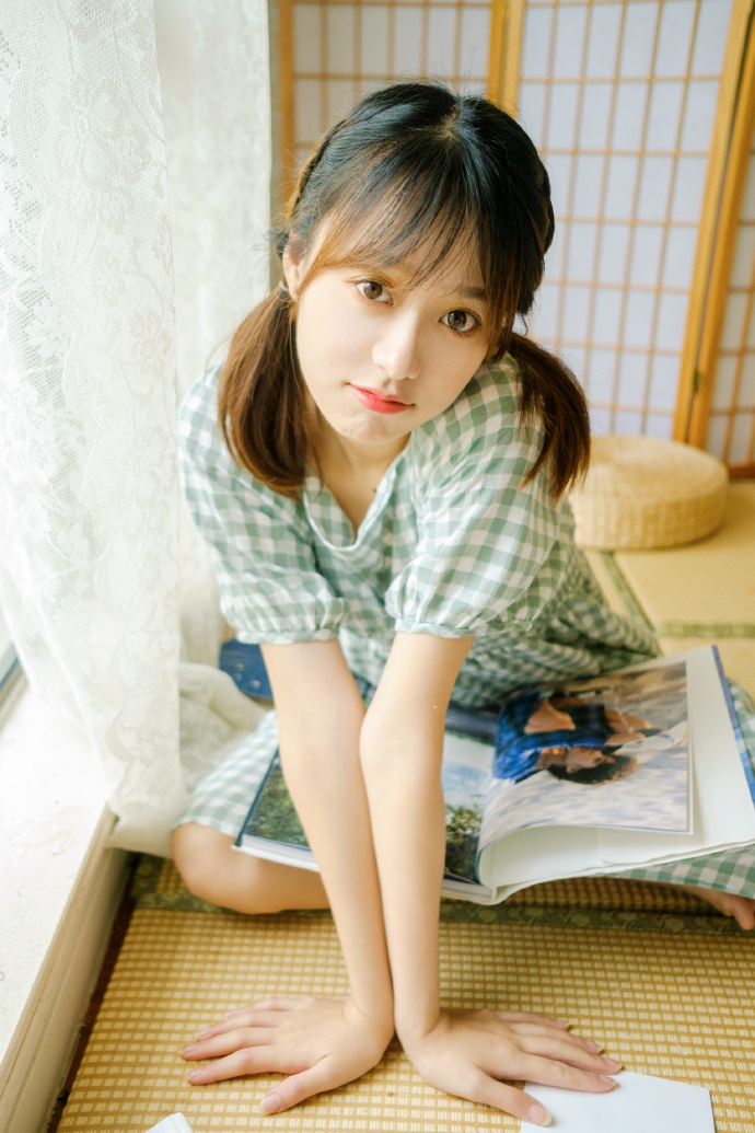 漂亮姑娘私房图片 清纯美女图片