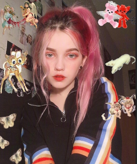 俄罗斯美少女ghostbaby红色头发漫画系自拍照图片