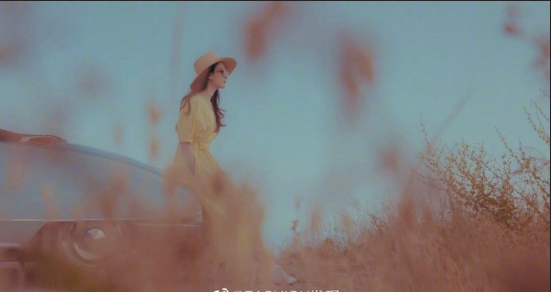 中国美女图片 小天仙刘亦菲摩纳哥旅拍图片