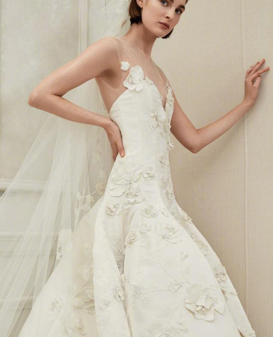 Oscar de la Renta2019秋冬婚纱图片