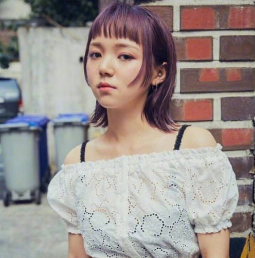 夏日美女显瘦短发发型图片