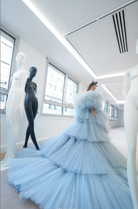 Giambattista Valli 2019礼服图片
