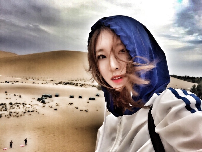妥妥的清新美女自拍照图片