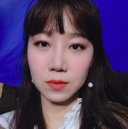 韩国美女图片 女演员孔孝真生活照图片