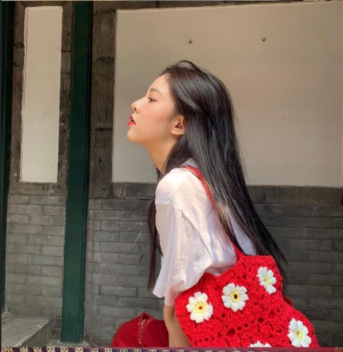 中国美女图片 内地女明星宋妍霏ins私服穿搭图片