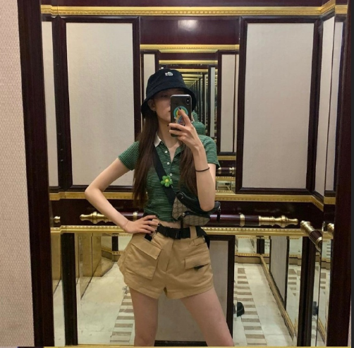 中国美女图片 内地女明星宋妍霏ins私服穿搭图片