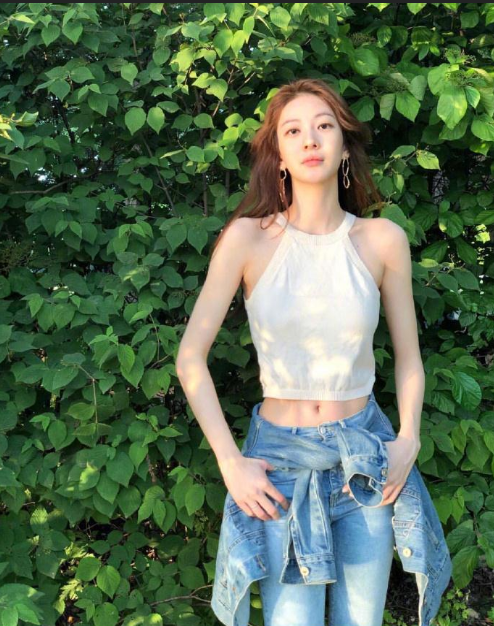 韩国美女图片 YG麻豆최유솔图片