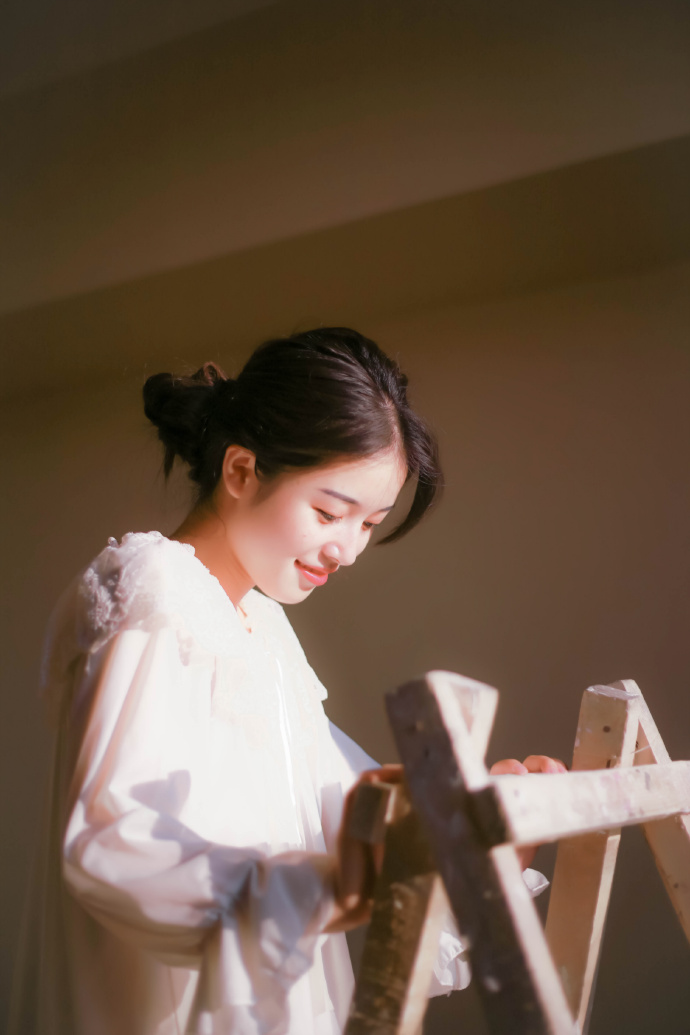 清纯少女朦胧美图片 长发美女图片