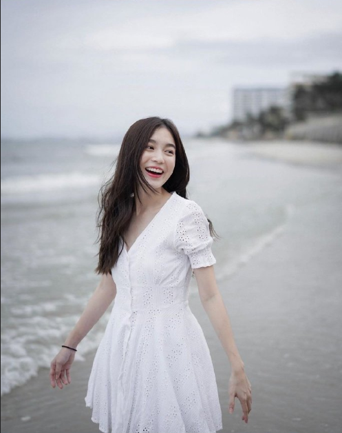 泰国美女图片 00后泰国女孩Loverrukk初恋脸图片