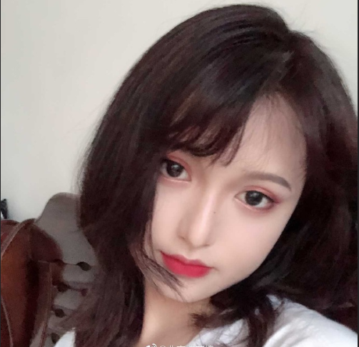 清纯校花美女图片 大眼萌妹子图片