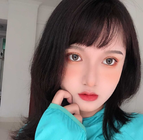清纯校花美女图片 大眼萌妹子图片