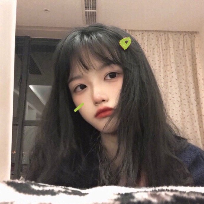 2019新版微信头像图片 微信头像女生简单大方图片