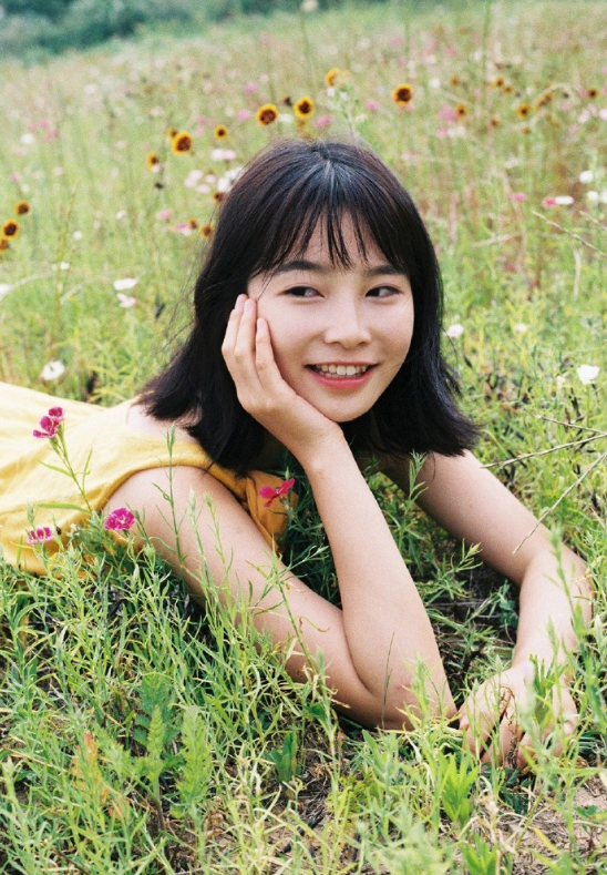单纯的小美好 日系清纯美女图片