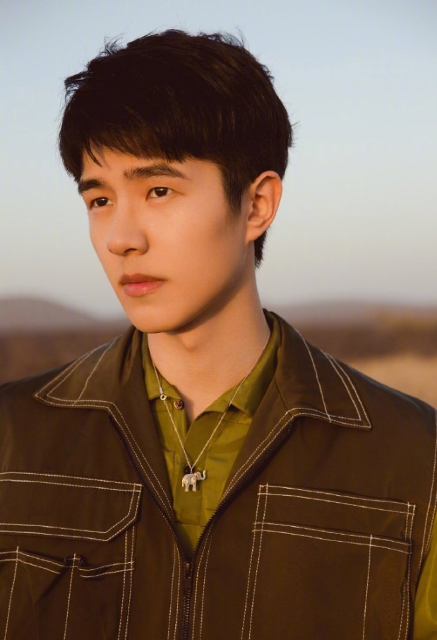 你的男朋友花美男刘昊然图片