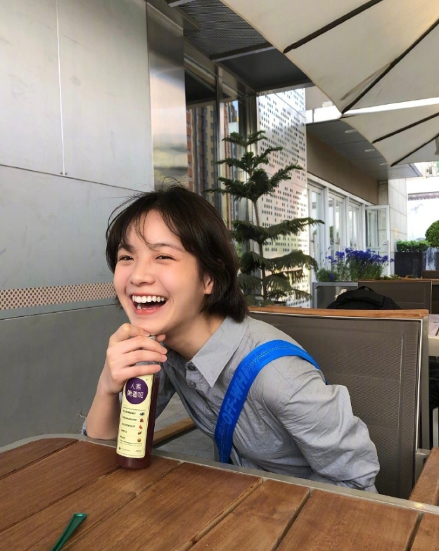 《小欢喜》乔英子扮演者女演员李庚希图片