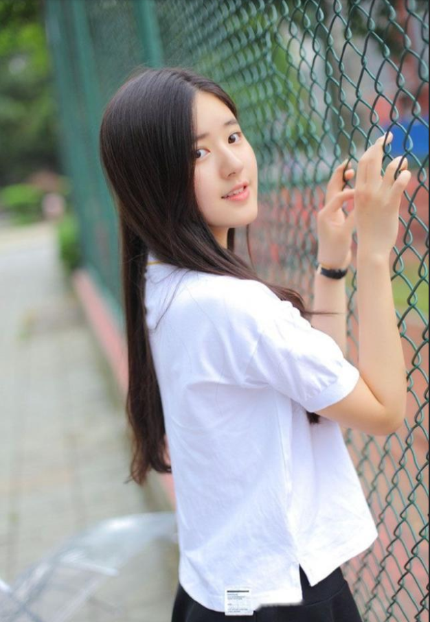 清纯校花美女图片 是心动的感觉