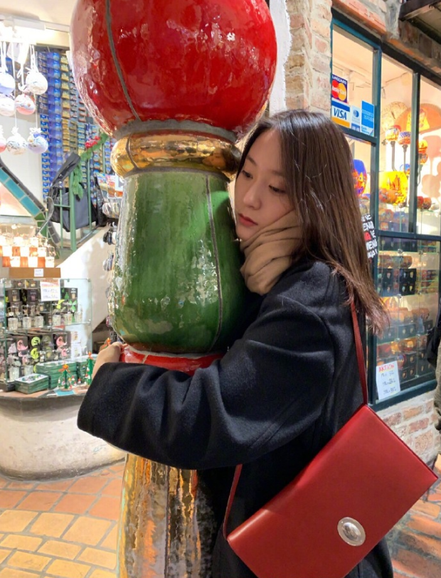亚洲美女图片 韩国美女明星郑秀晶私服图片