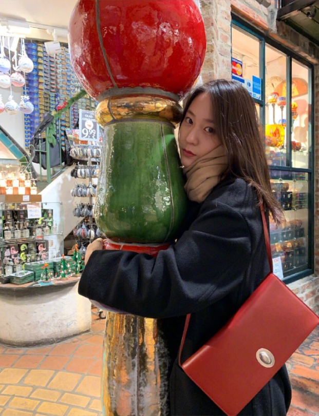 亚洲美女图片 韩国美女明星郑秀晶私服图片