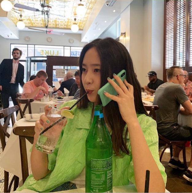 亚洲美女图片 韩国美女明星郑秀晶私服图片