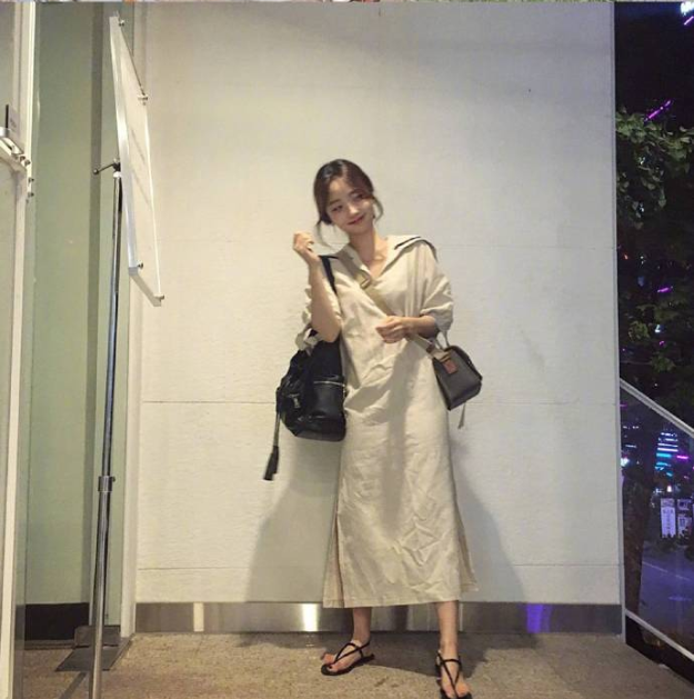 夏季穿搭裙子美女图片