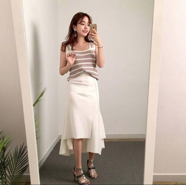 夏季穿搭裙子美女图片