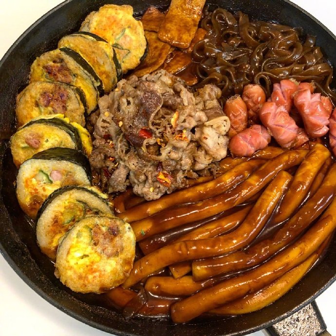 韩式美食部队火锅图片