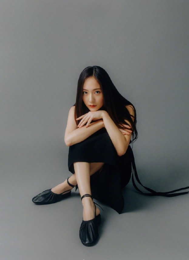 韩国美女图片 女歌手郑秀晶《Urbanlik》画报图片