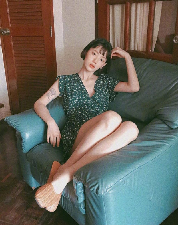 泰国美女图片 泰国女孩meiinpsn​复古文艺穿搭图