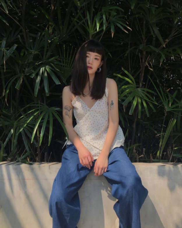 泰国美女图片 泰国女孩meiinpsn​复古文艺穿搭图