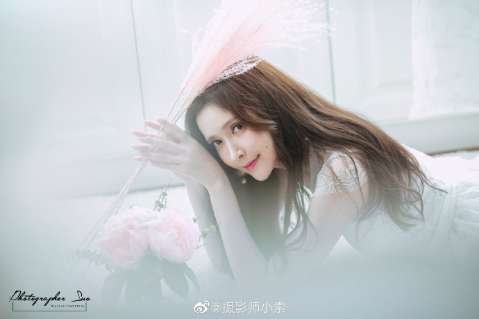 中国美女图片 平面模特Aila李李唯美写真图片