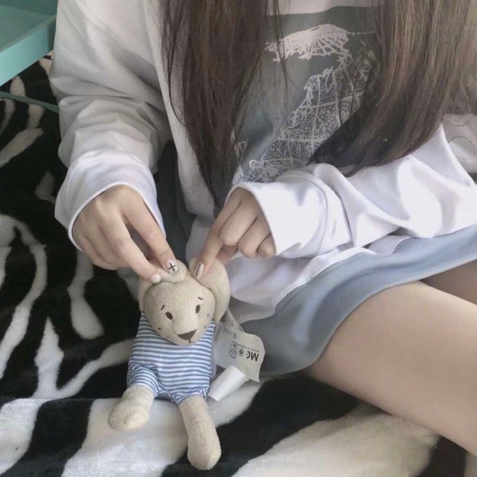 不露脸女生头像高冷图片 女生霸气头像图片