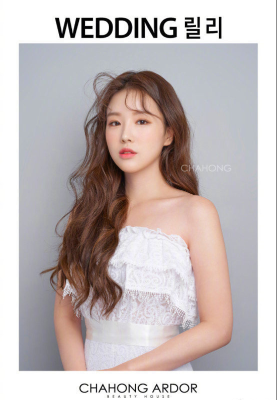 韩式婚纱照新娘发型图片