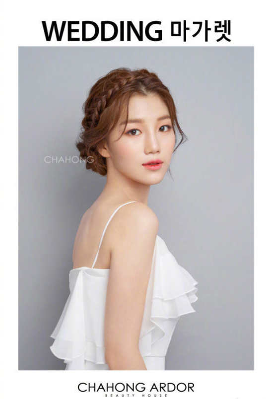 韩式婚纱照新娘发型图片