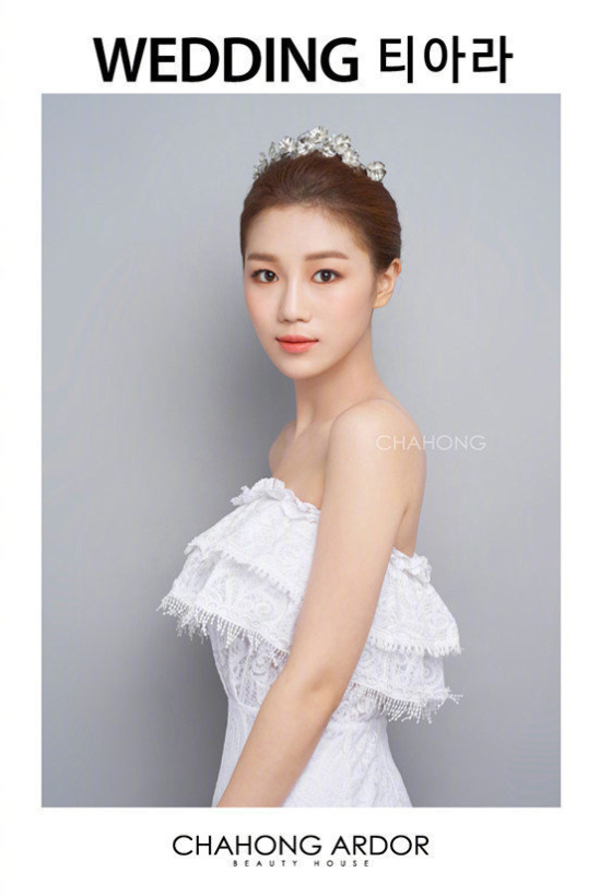 韩式婚纱照新娘发型图片