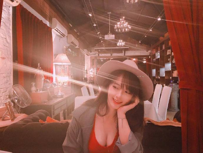 台湾美女图片 软妹子王绪绪图片