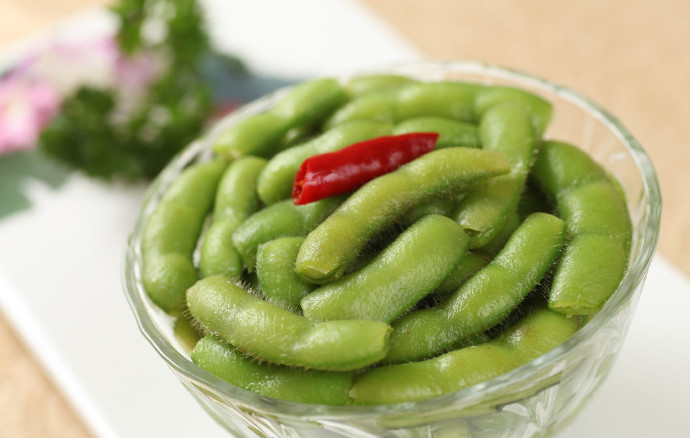 下酒菜盐水毛豆图片